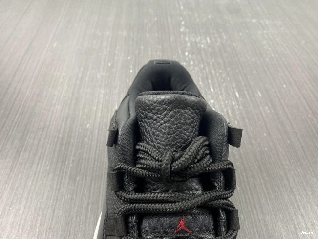 Bmlin Shoes AV2187-001 Air 72-10 Low Jordan 11 Retro 0709